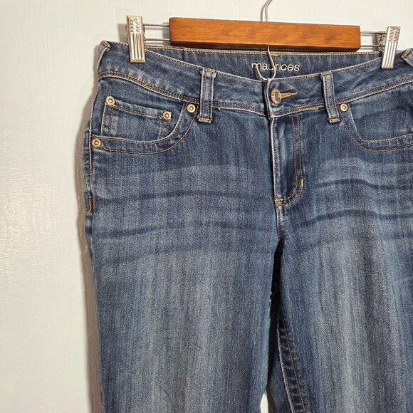 Maurices Size 8 Regular Medium Wash Denim Blue Straight Leg Jeans - Picture 3 of 11